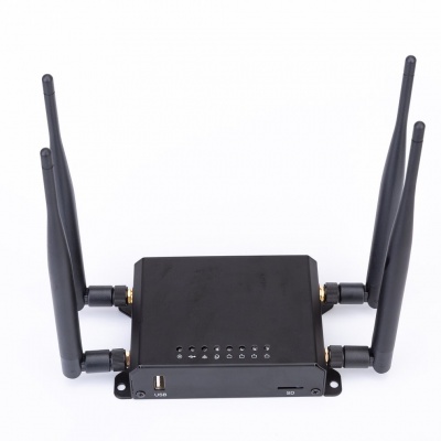 WiFi роутер ZBT WE826-T2 с модемом Quectel EC25